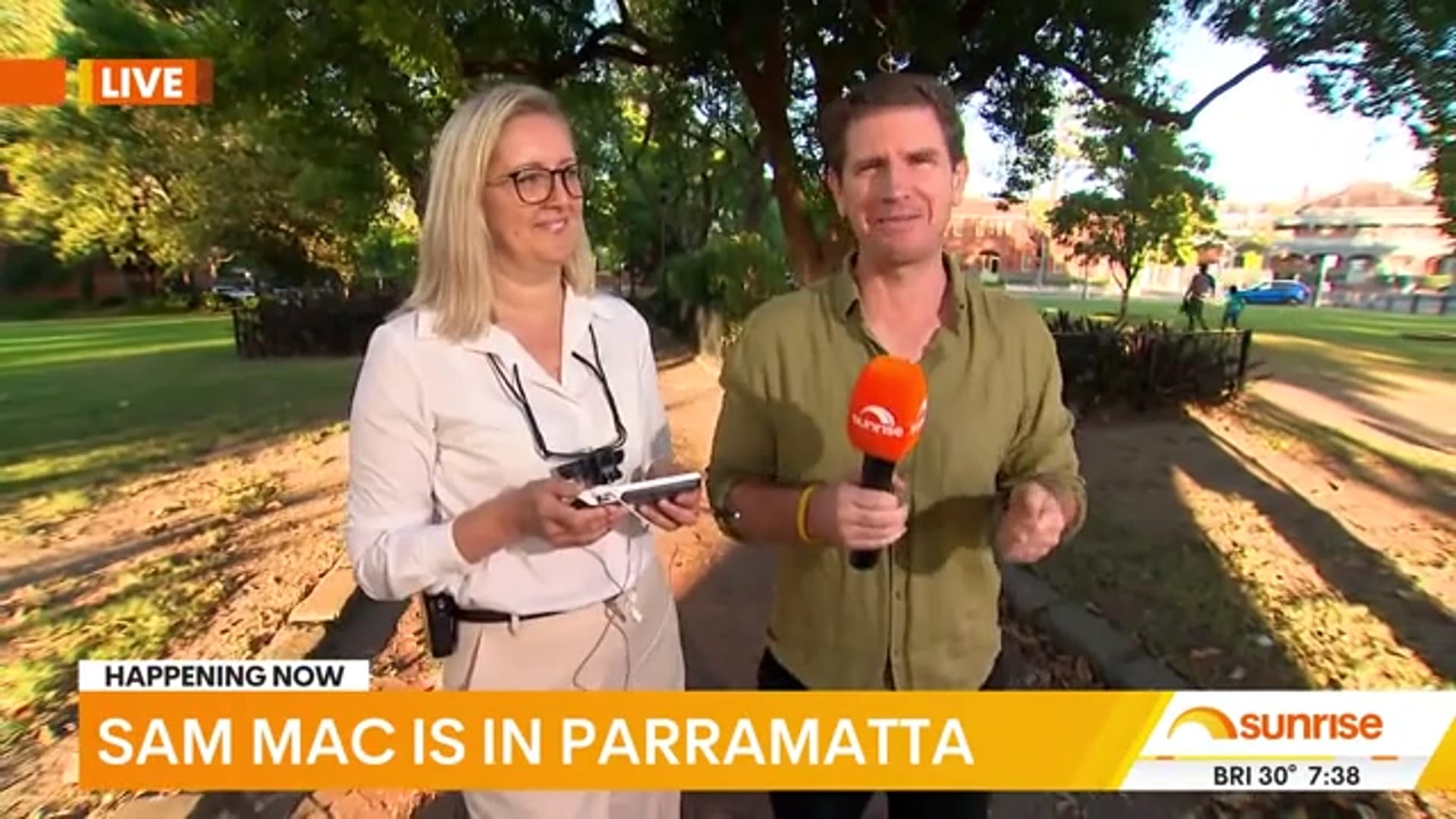 Lisa Hellwege and Sam Mac on 7 Sunrise